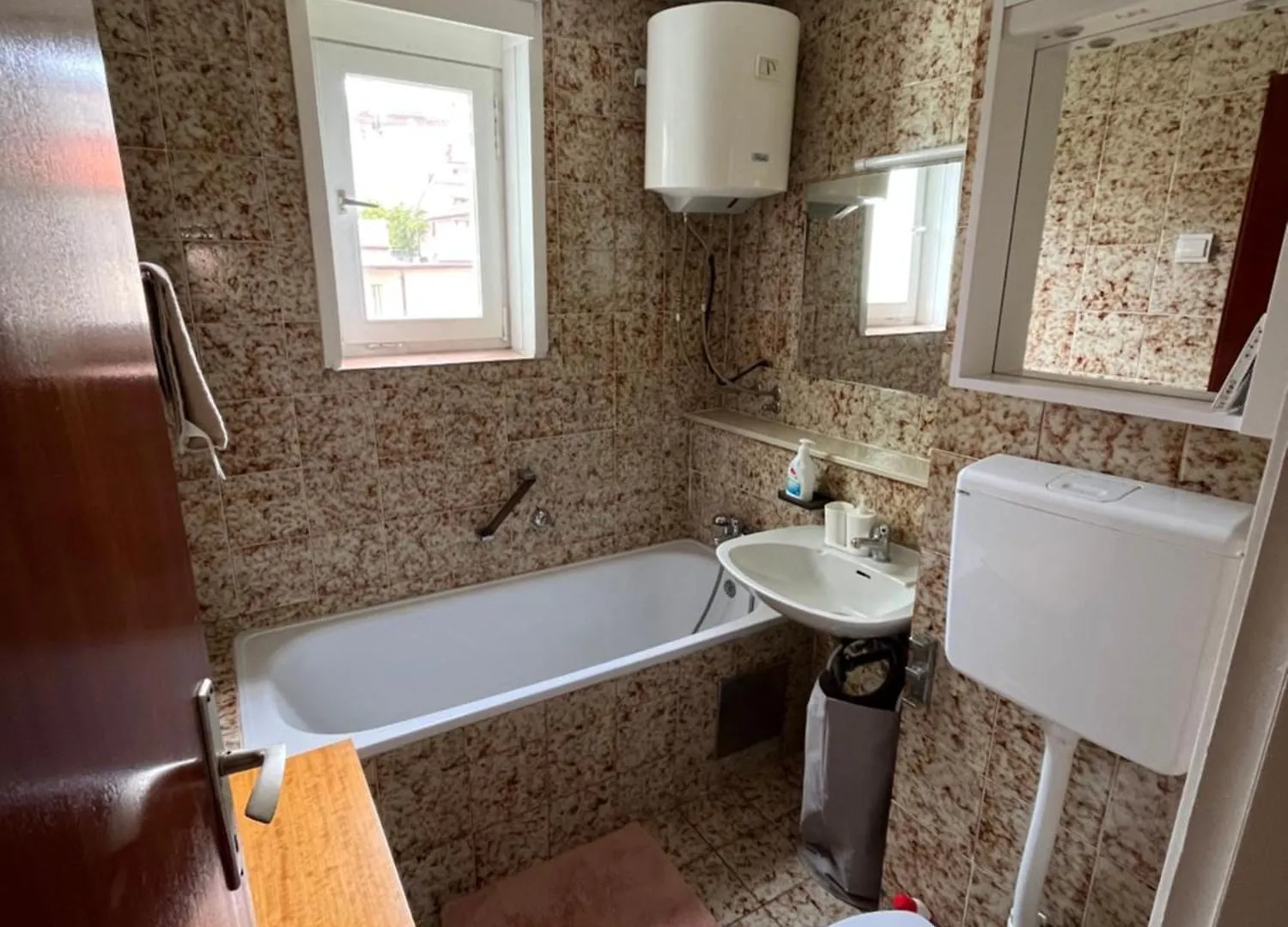 Apartman Niko Pula 0*,